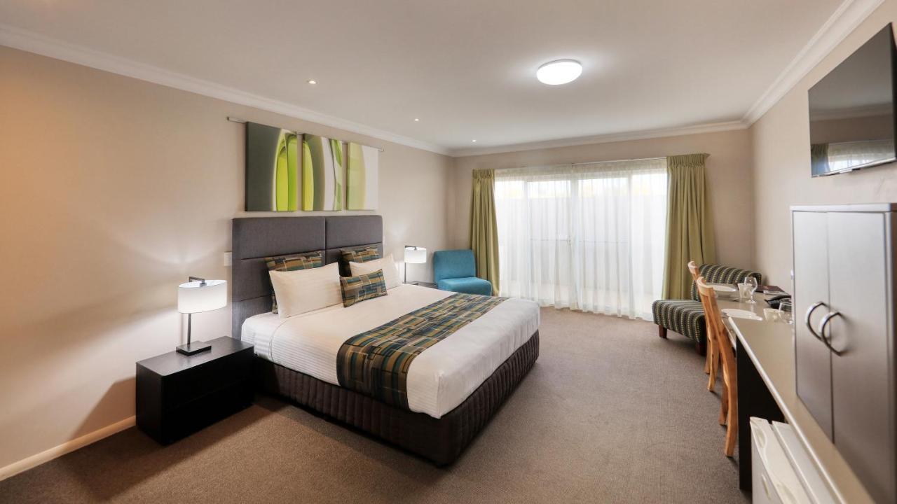 Drovers Motor Inn Дэлби Экстерьер фото